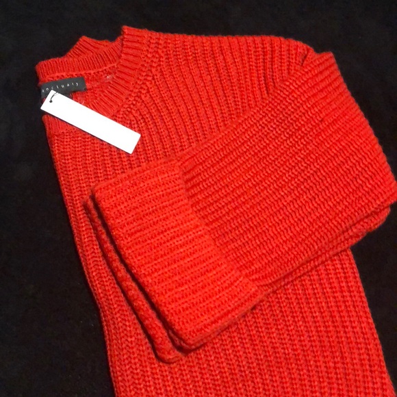 Sweater - Picture 2 of 4